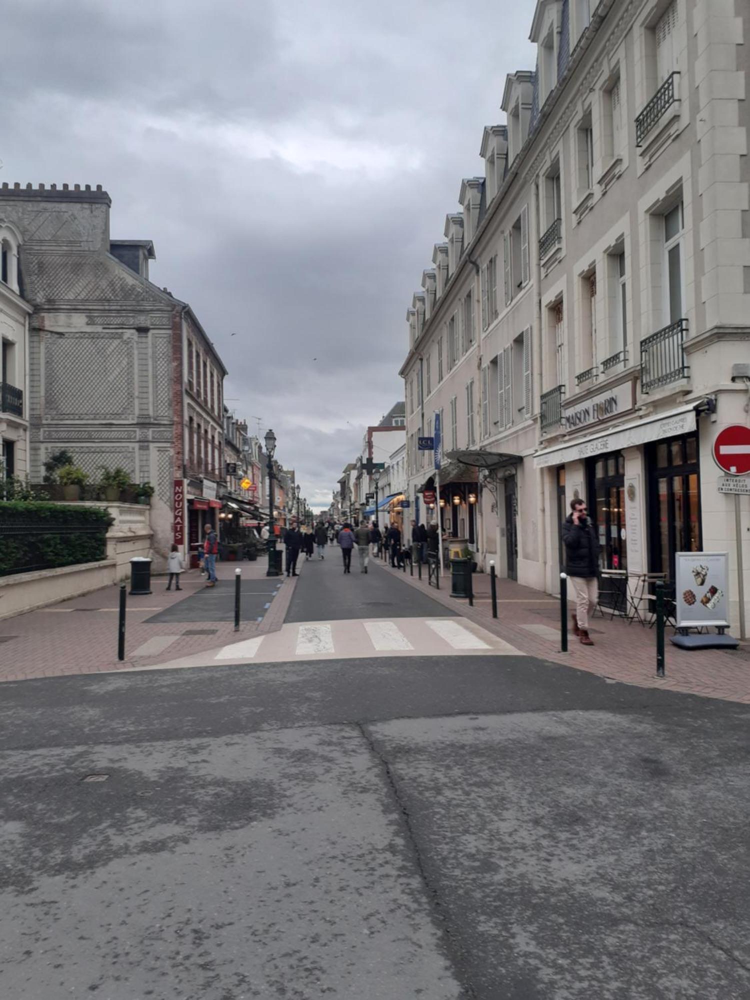 Cabourg Charmant Studio Centre Ville Rue De La Mer Extérieur photo